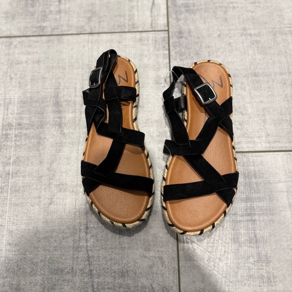 Zodiac Shoes - Zodiac Black Sandals with Strappy Design